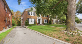 783 Spadina Rd